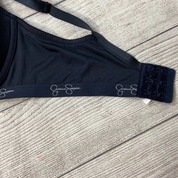 Jessica Simpson Full Coverage Lightly Lined Adjustable Strap Expandable Bra - Picture 13 of 15